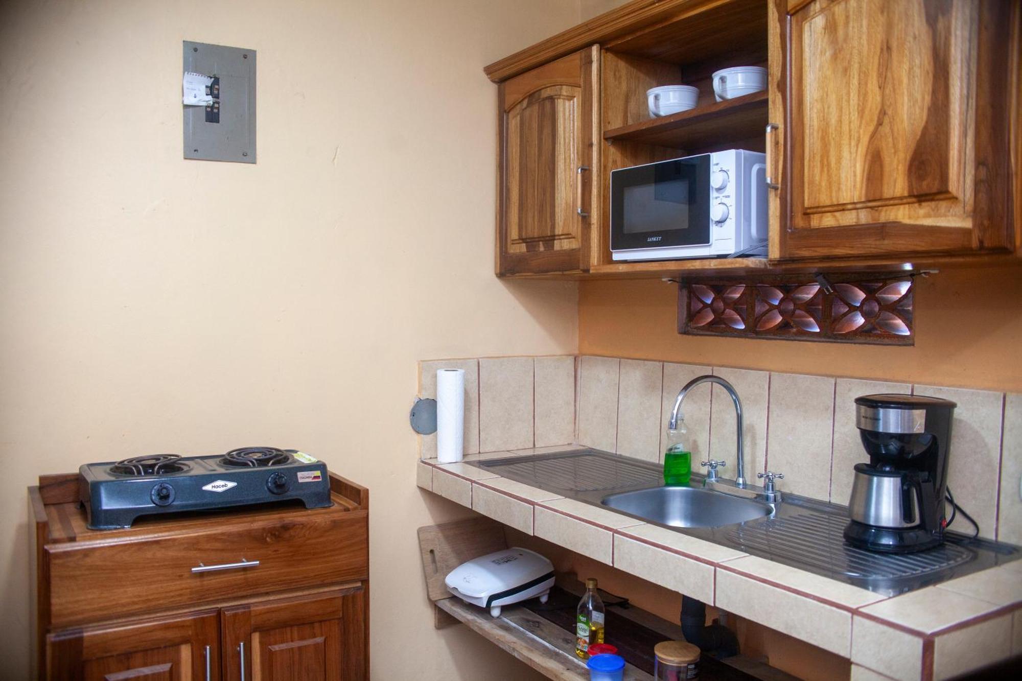 Apartamento Daly #1 Guapiles Bagian luar foto