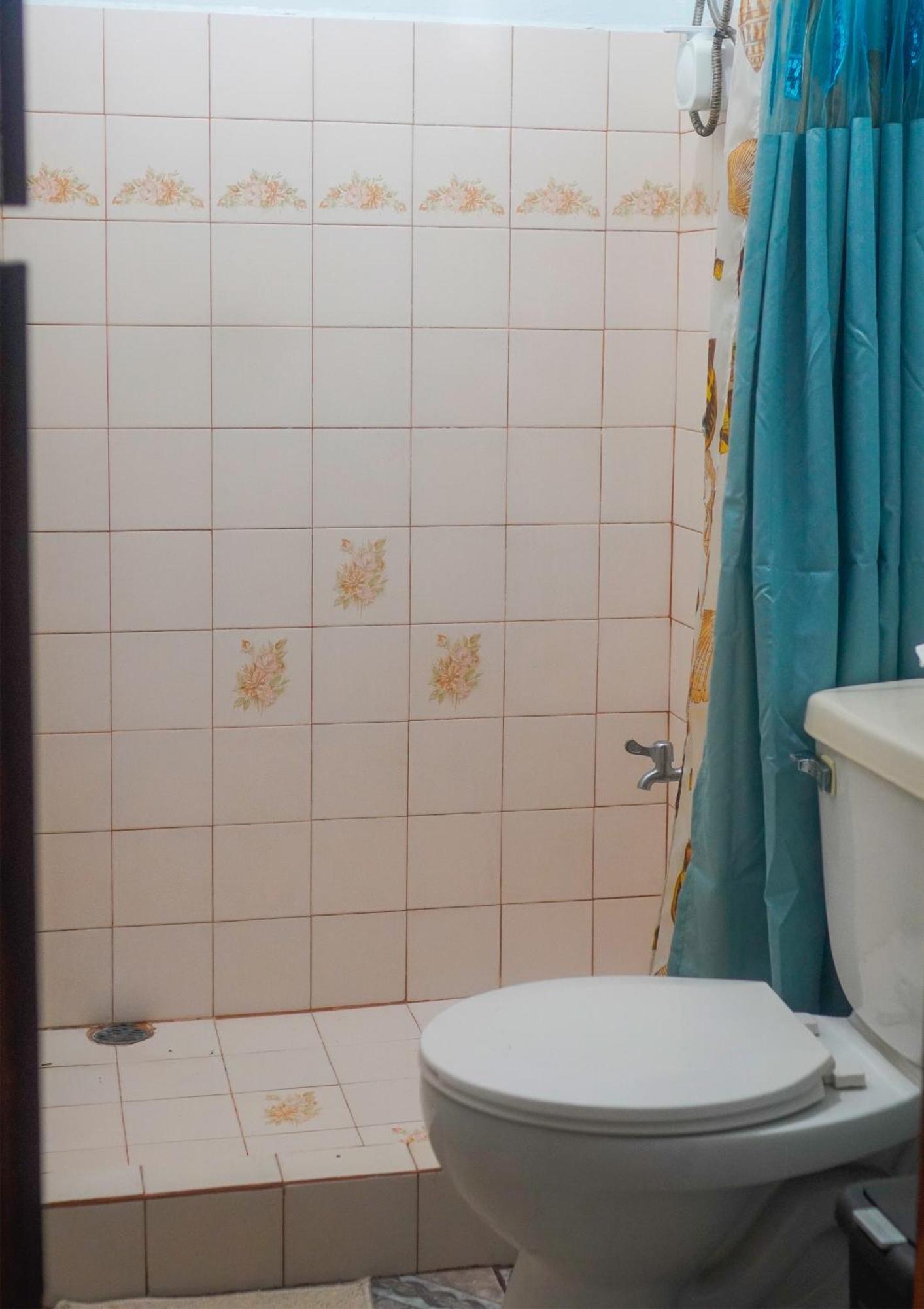 Apartamento Daly #1 Guapiles Bagian luar foto